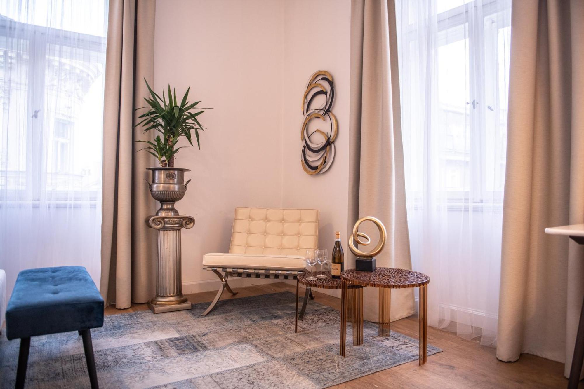 Apartmán Modern Downtown - Renovated, On Ideal Location Praha