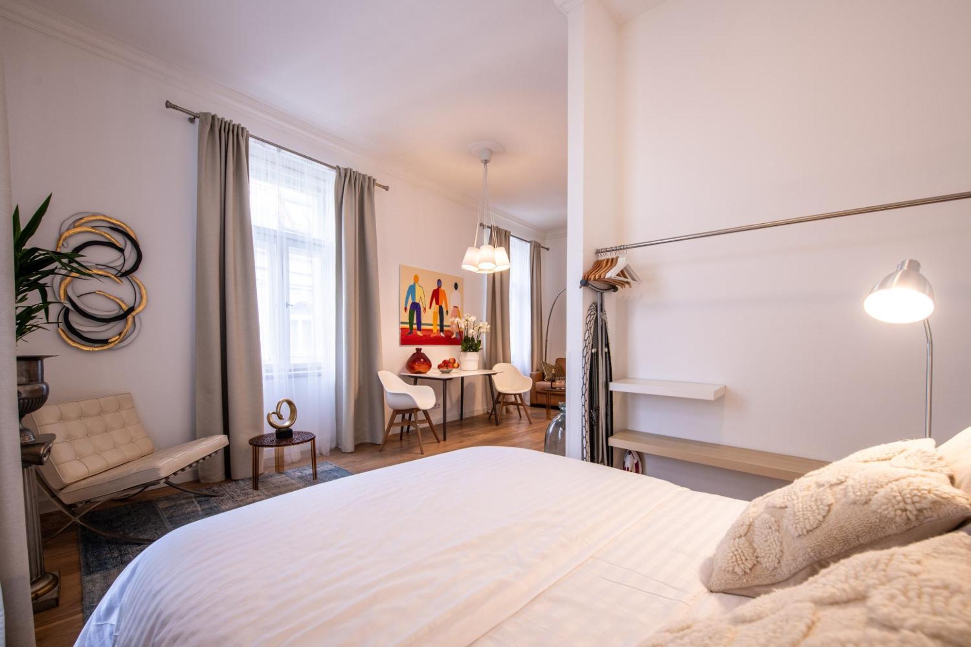 Modern Downtown - Renovated, On Ideal Location Apartmán Praha