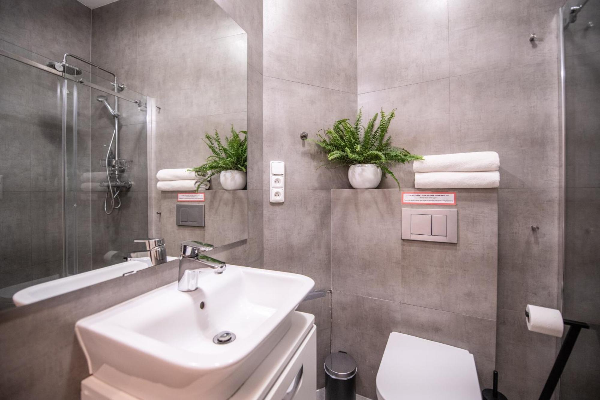 Modern Downtown - Renovated, On Ideal Location * Praha