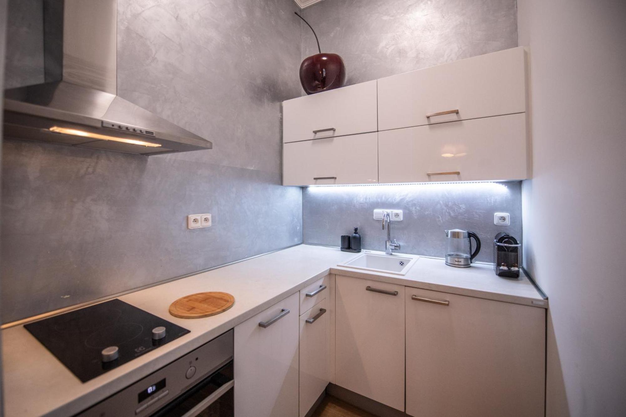 Apartmán Modern Downtown - Renovated, On Ideal Location